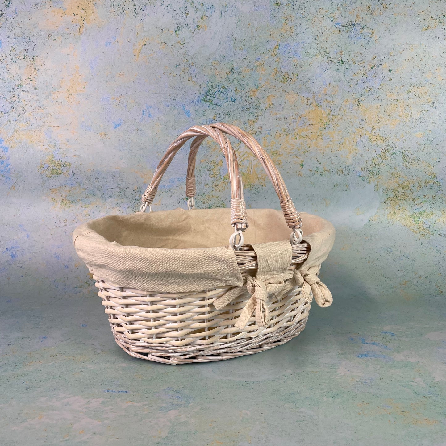 Swing Handled White Lined Shopping Basket