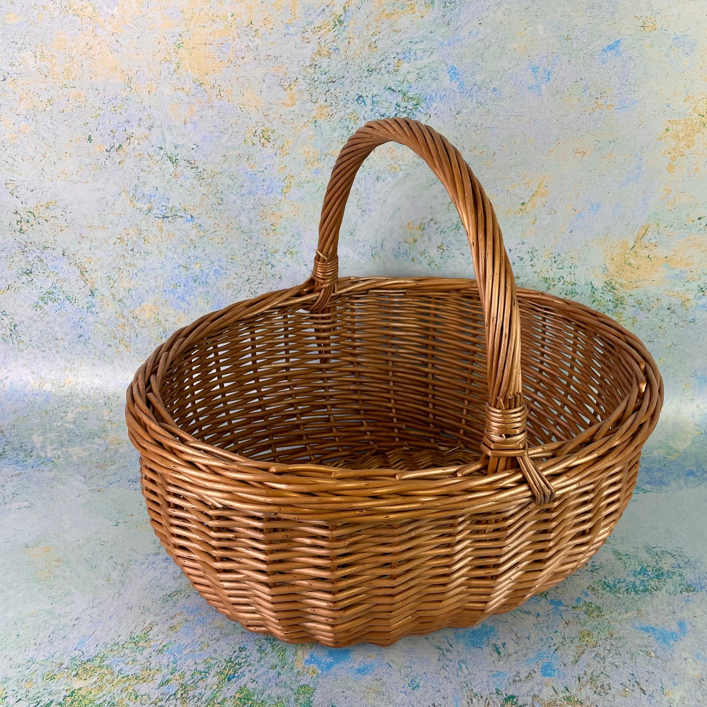 Deluxe Willow Shopping Basket